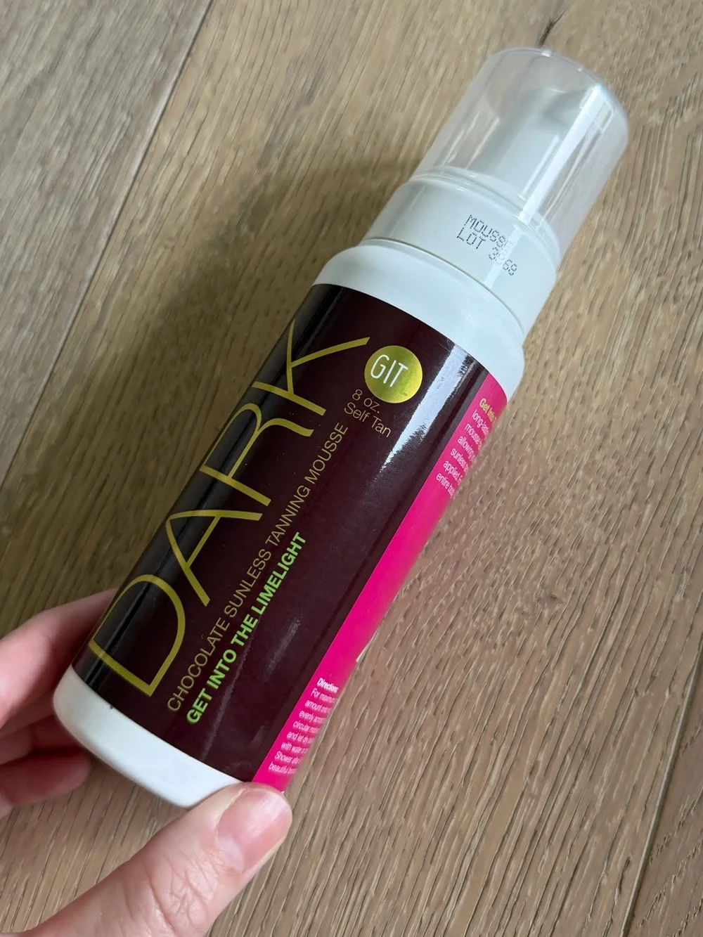 Get into the Limelight Dark Sunless Tanning Mousse